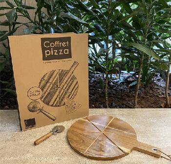 Coffret pizza 32cm - Wooden platter with a pizza wheel